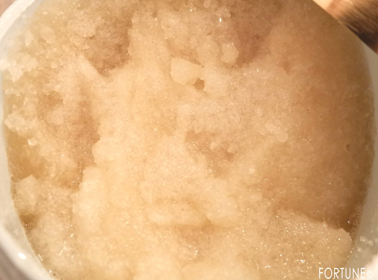 Laline（ラリン）　ボディスクラブ