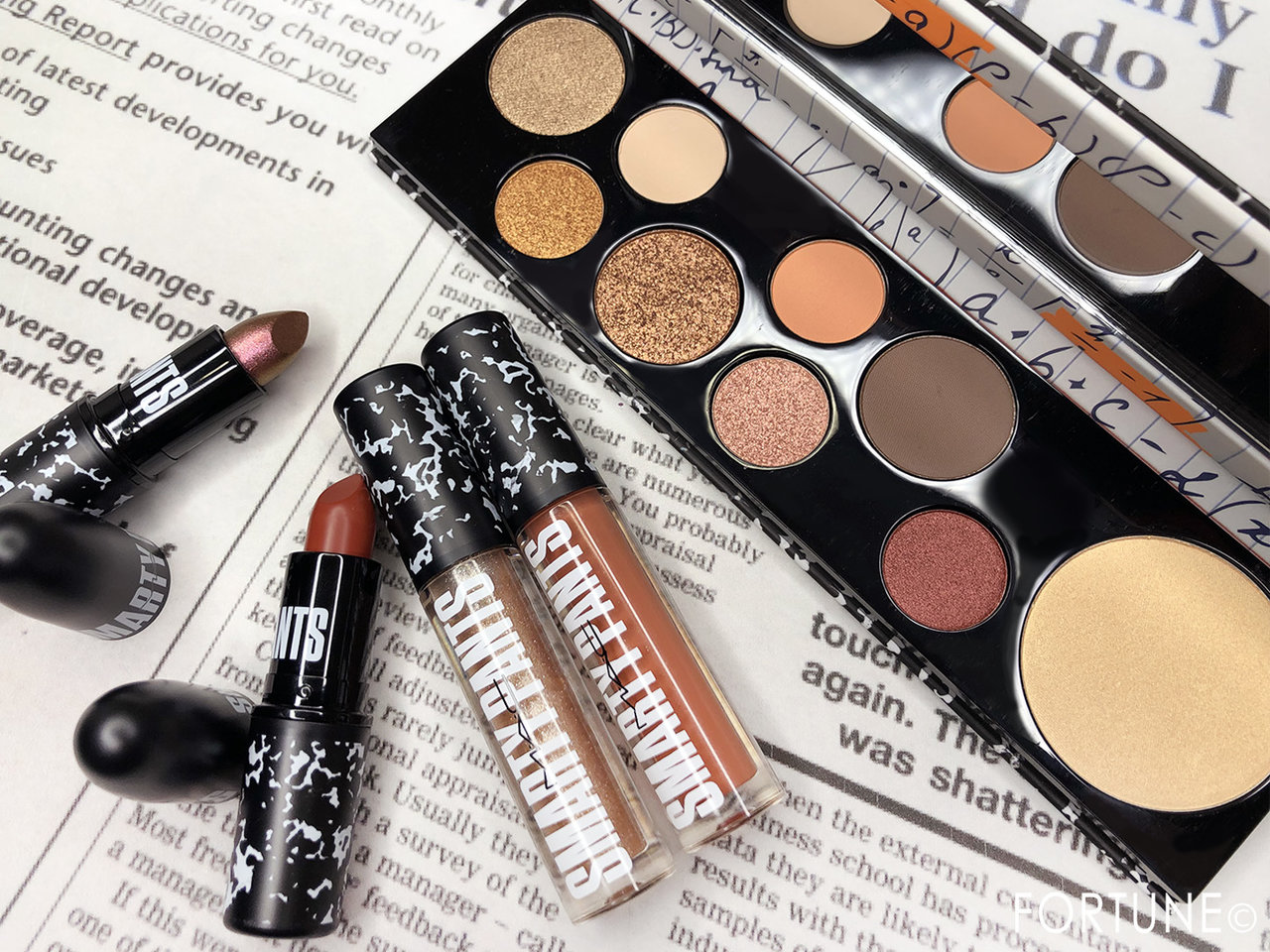 M•A•C《2019春新作コスメ》ガールズアイシャドウパレット第3弾「GIRLS WAVE3」スマーティーパンツ　