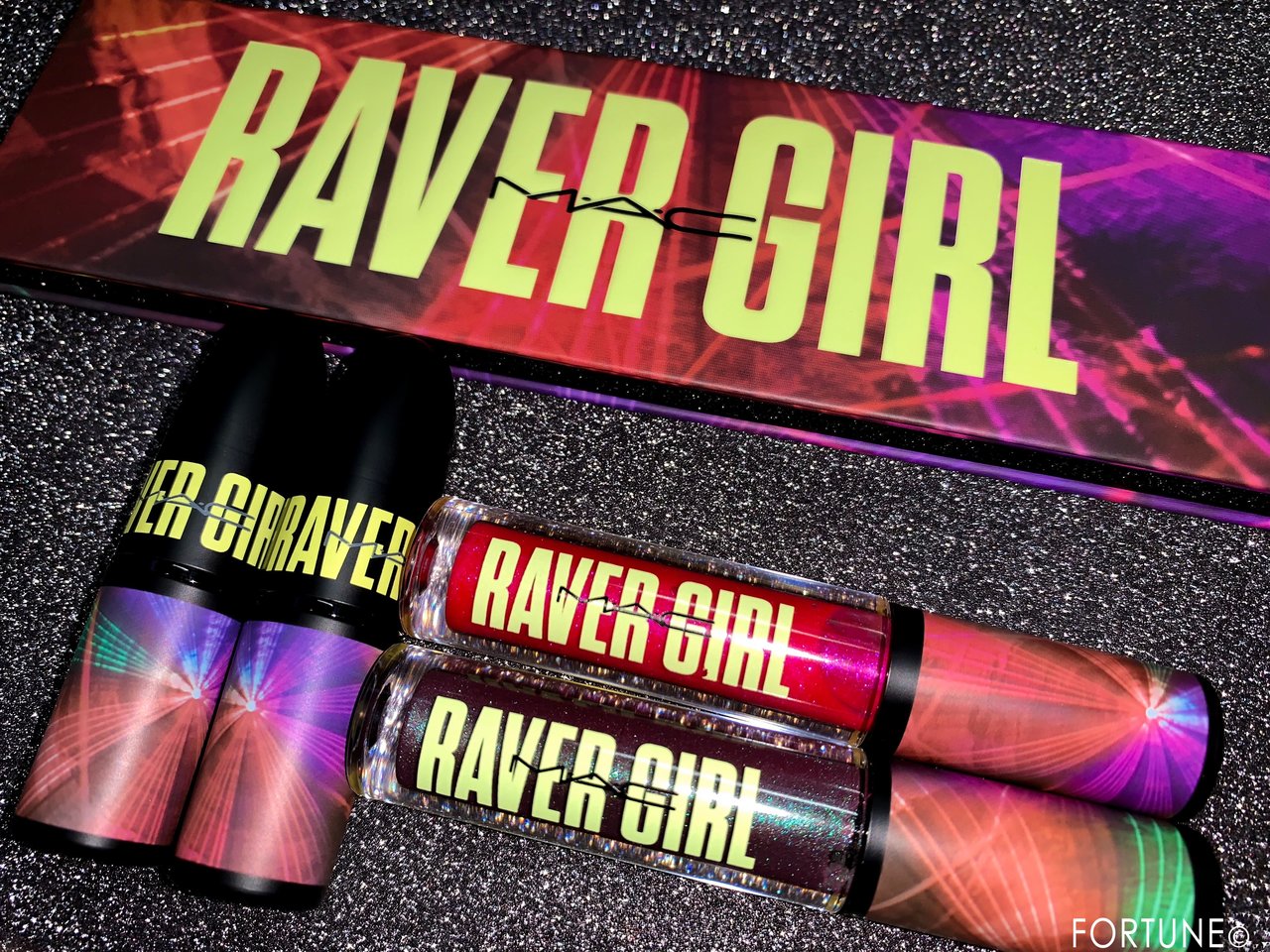 M·A·C 2018冬新作コスメ「マック ガールズ」