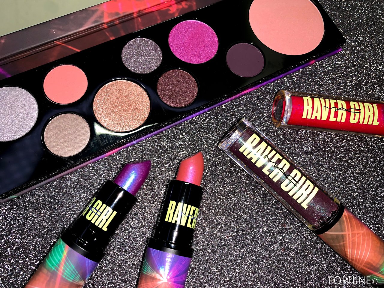 M·A·C 2018冬新作コスメ「マック ガールズ」