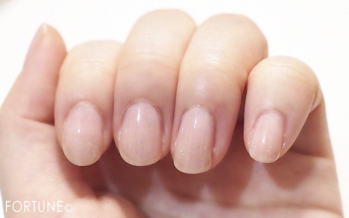 ピンク×シルバーラメネイル