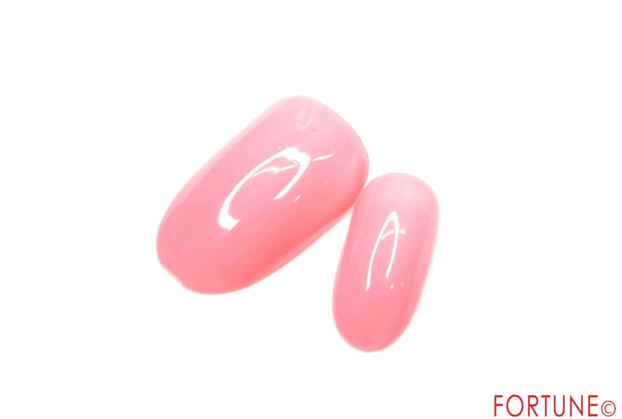 ジルスチュアート ストロベリースイーツ ネイルズ　バレンタインコレクション