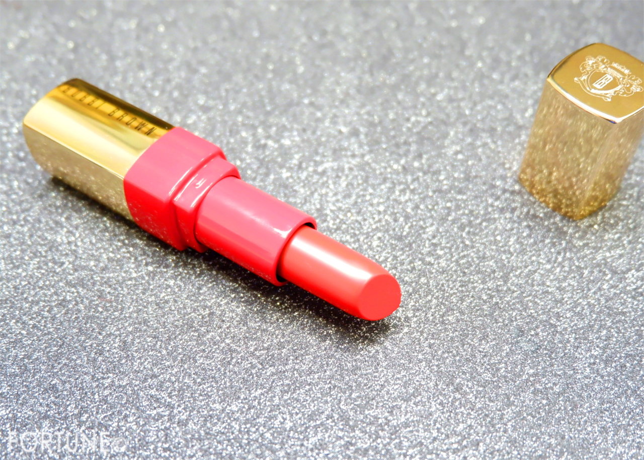 ボビイ ブラウン「リュクス リップ カラー」L01フレーム