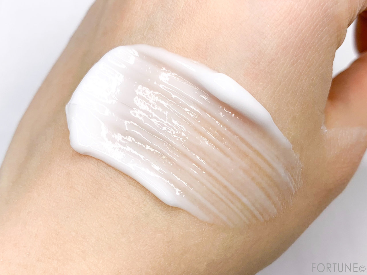 ラリン デッドシーミネラルズ フェイスクリーム 使用感