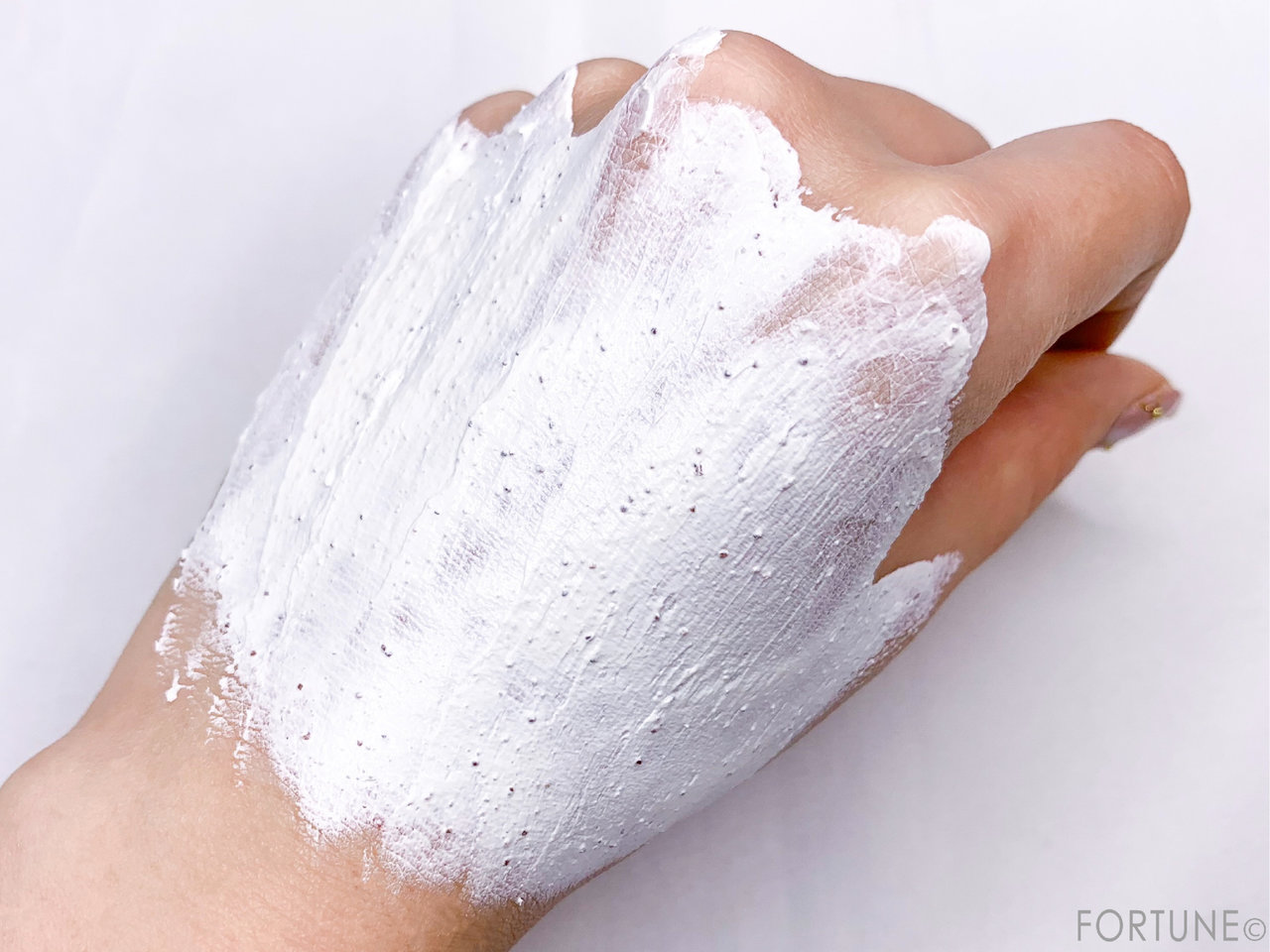 ラリン デッドシーミネラルズ エクスフォリエーティングフェイスマスク 使用感