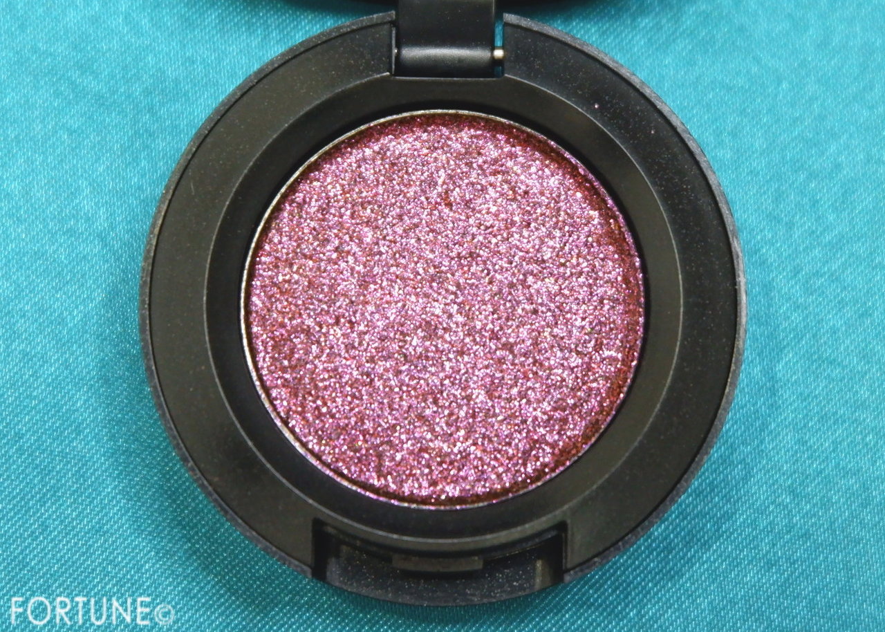 「ダズルシャドウ」スパークリング モーメント　色味