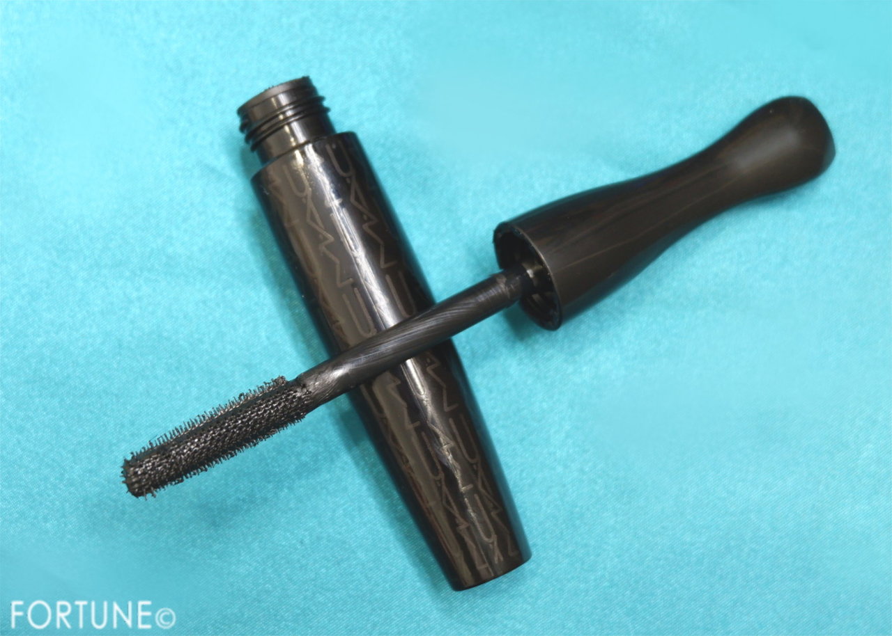 イン エクストリーム ディメンション 3D ブラック ラッシュ（ブラック）ブラシ