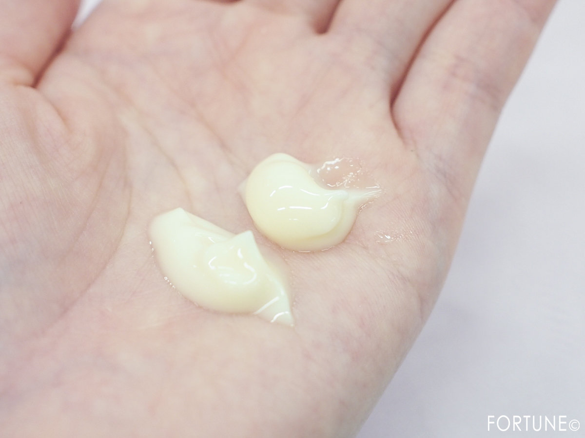 資生堂 ベネフィアンス「リンクル スムージングクリーム」質感