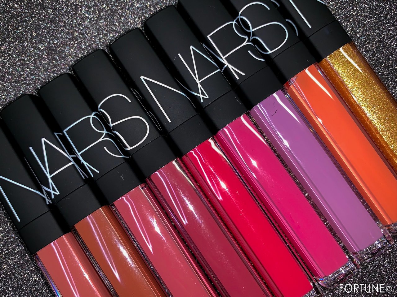 2019春新作 NARS（ナーズ）リップグロス N 新色