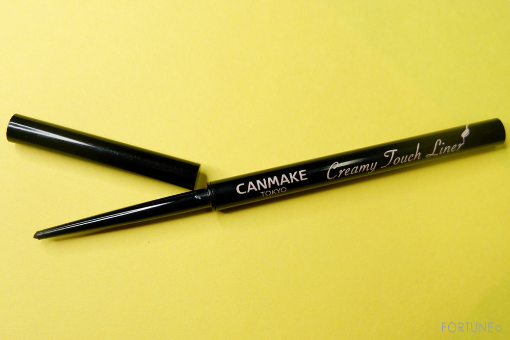 人気プチプラブランドのアイライナーを徹底比較！キャンメイク「クリーミタッチライナー」
