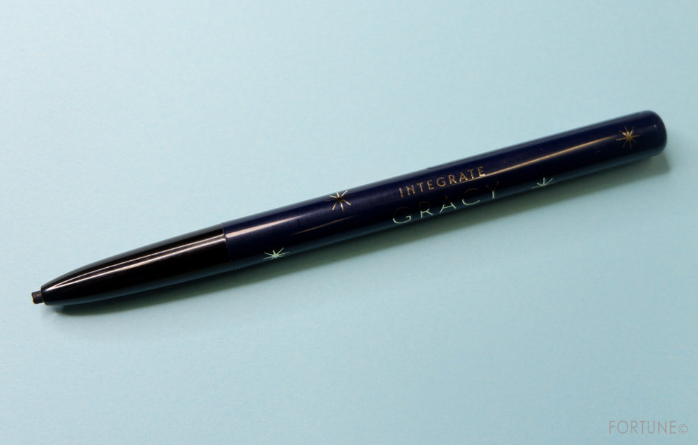 人気プチプラブランドのアイライナーを徹底比較！インテグレートグレイシィ「くり出しアイライナー」