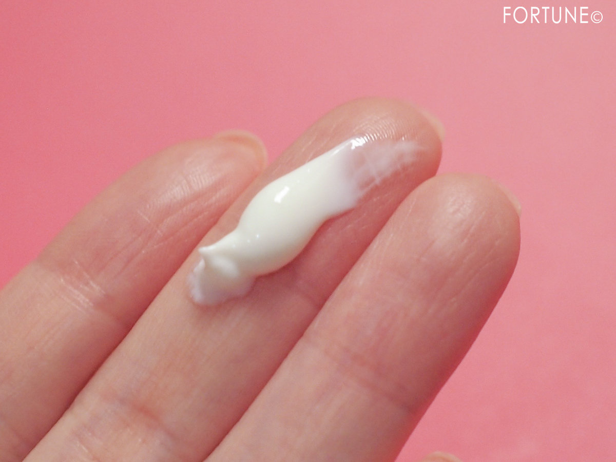 エビータ 日焼け止め質感