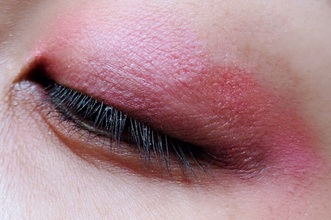 SUQQU アイシャドウ 12　幻光茜 アイメイク