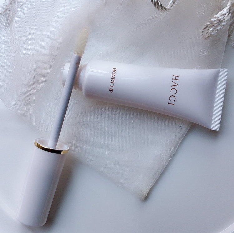 HACCI　ハッチ　ハニーリップ　乾燥　リップクリーム　唇　カサカサ