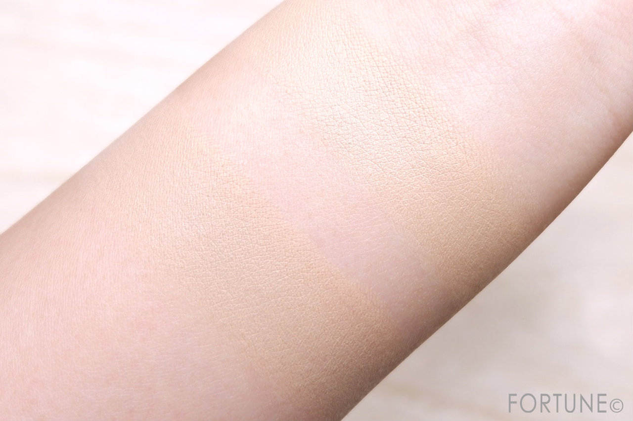 エイボン「BB クリーム コンパクト」　スウォッチ