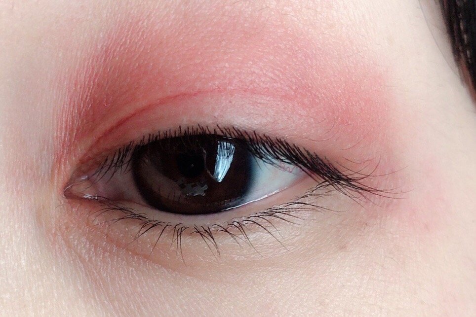 セルヴォーク　Celvoke　30代　40代　メイク　カッパーレッド　シングルアイシャドウ　ヴォランタリーアイズ　アイシャドウ　オレンジアイ　26　シャドウ