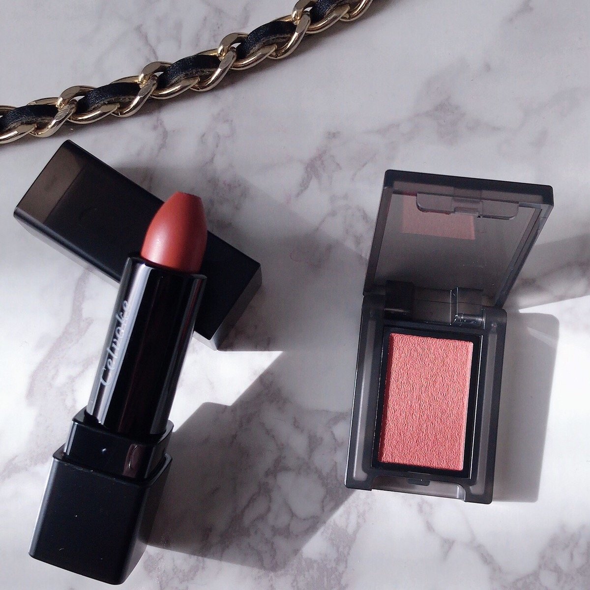 セルヴォーク　Celvoke　30代　40代　メイク　ディグニファイド リップス　09 テラコッタ　幻　リップ　人気　カッパーレッド　シングルアイシャドウ　ヴォランタリーアイズ　アイシャドウ　オレンジアイ　26　シャドウ