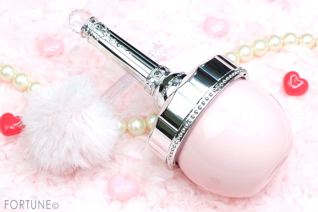 ジルスチュアート「ルースブラッシュ」　 08 strawberry candy《限定色》