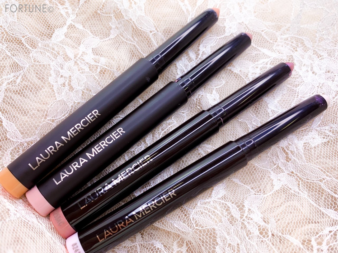 ローラ メルシエ アイシャドウ キャビアスティック アイカラー 新4色