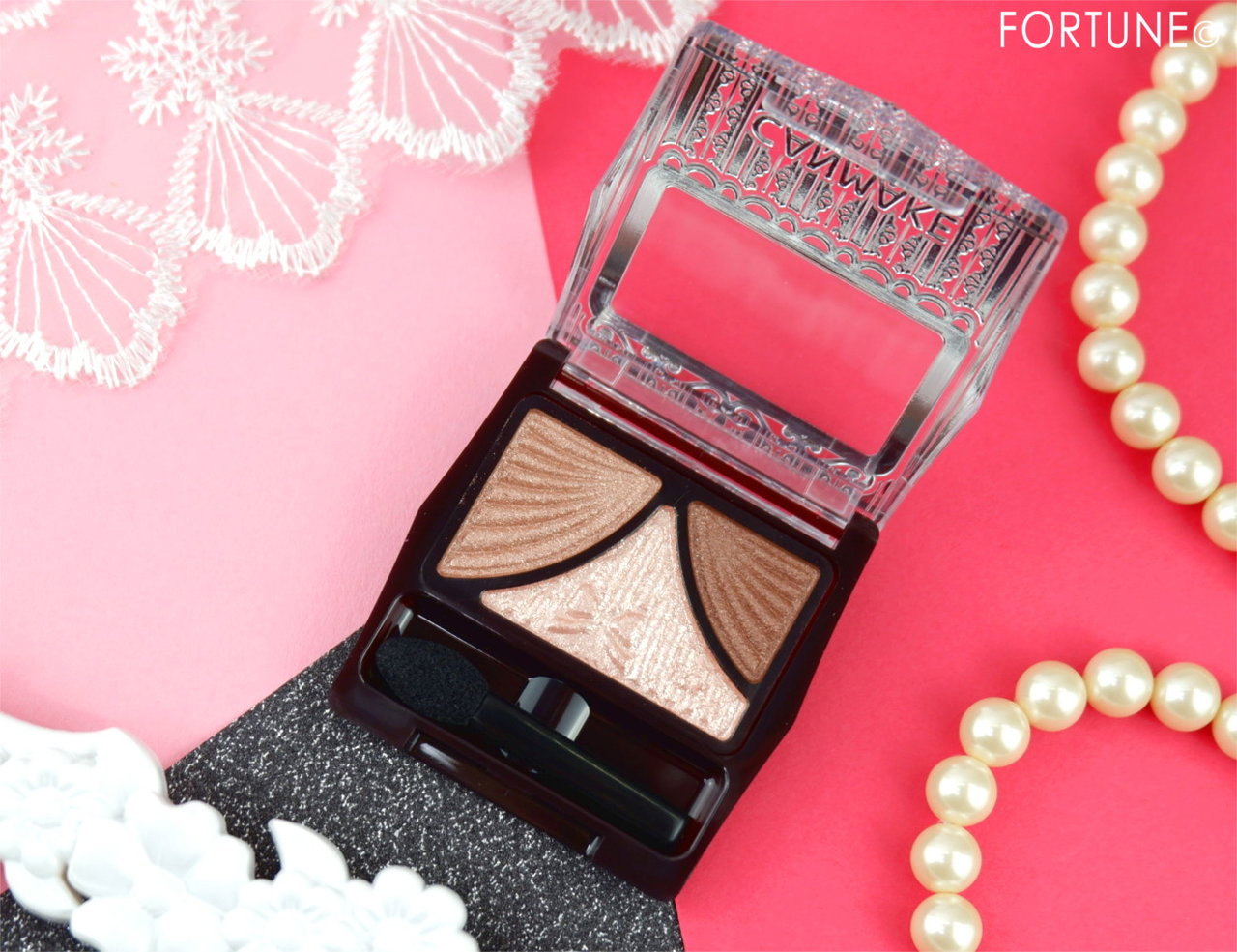 キャンメイク2019新作「ジューシーピュアアイズ」ストロベリーココア