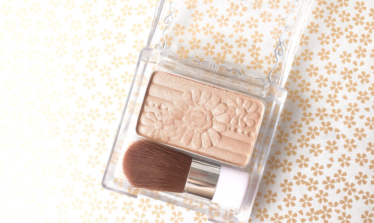 自撮り　CANMAKE　ハイライト