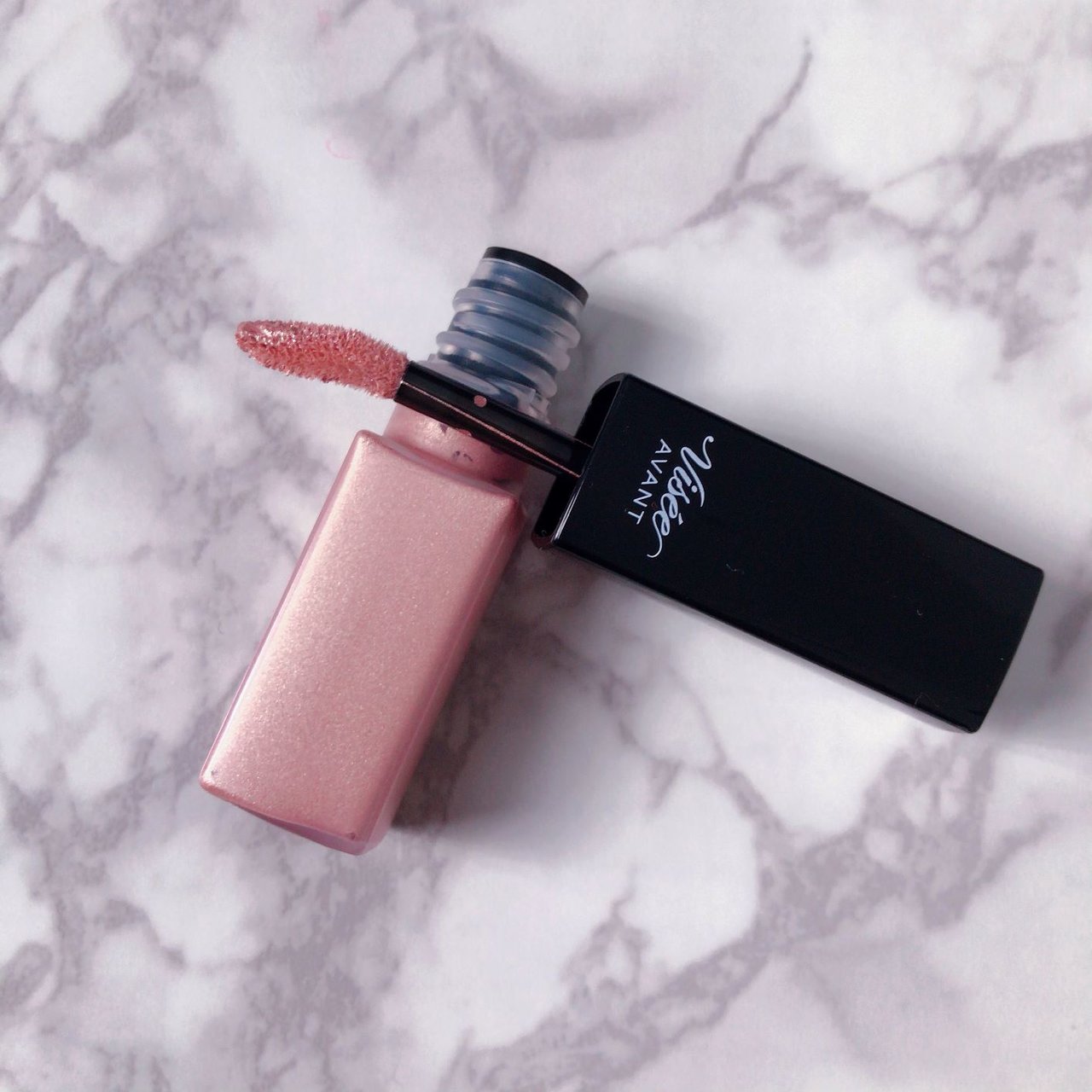 Visee　ヴィセ　AVANT　アヴァン　メイク　メイクカラー　30代　40代　リキッドアイカラー　リップスティック　シングルアイカラー　保湿　リシェ　アイブロウパウダー　KOSE　コーセー　老け　リップカラー　アイシャドー　アイブロウ　