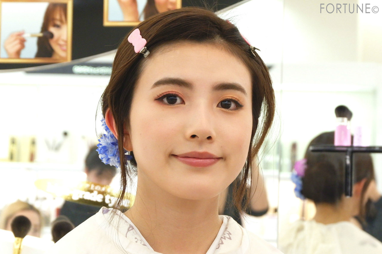 濱田あおいさん　「キワミフデ リキッドアイライナー」　メイクアップ