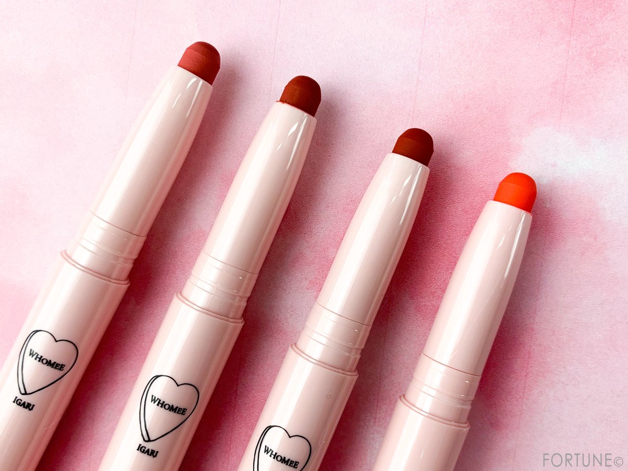 WHOMEE フーミー マットリップクレヨン