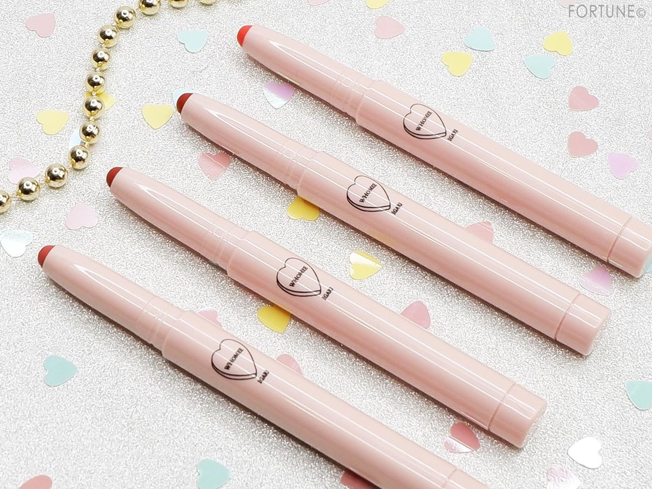 WHOMEE（フーミー）「マットリップクレヨン」