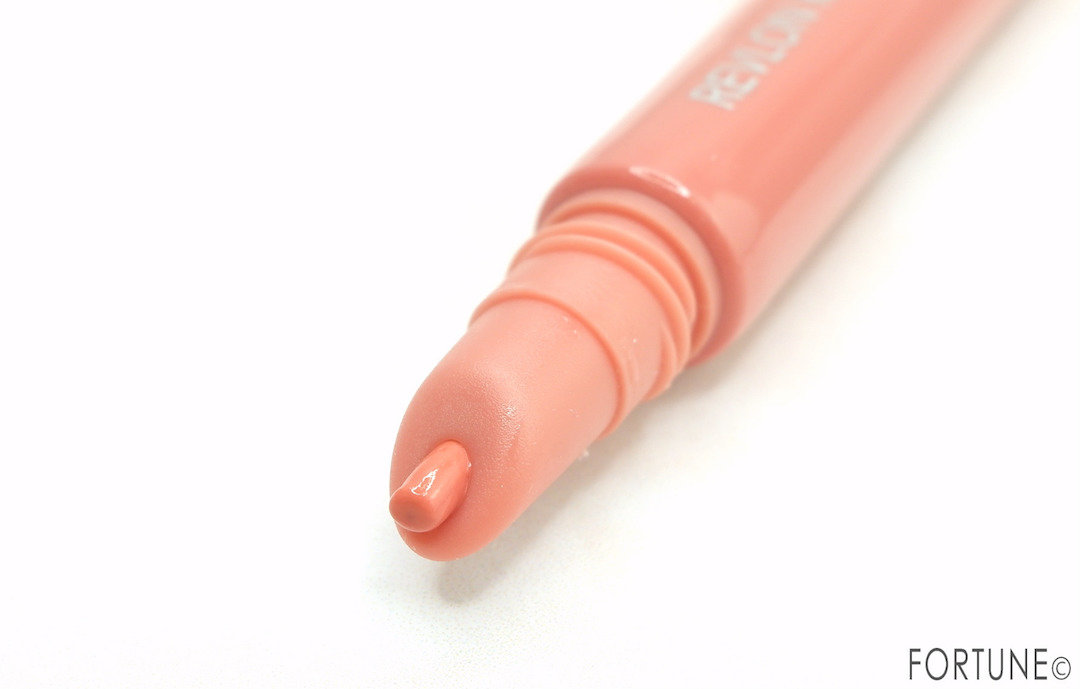 レブロン キス プランピング リップ クリーム　限定色　2019春新作