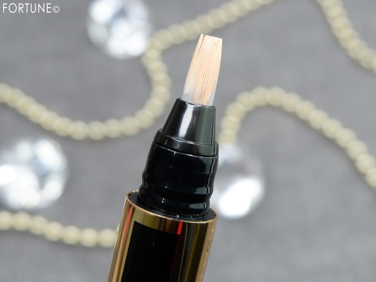 YSL「ラディアント タッチ ハイカバー」