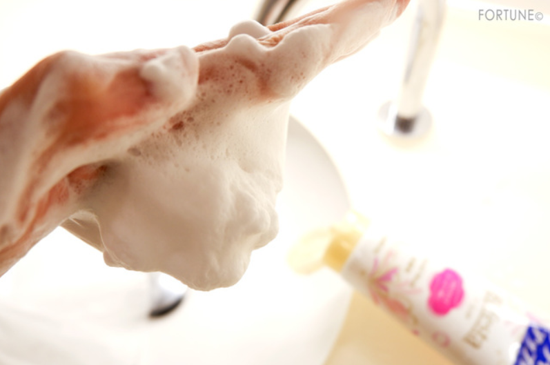 mandon（マンダム）ビフェスタ 洗顔 モイスト　使用感