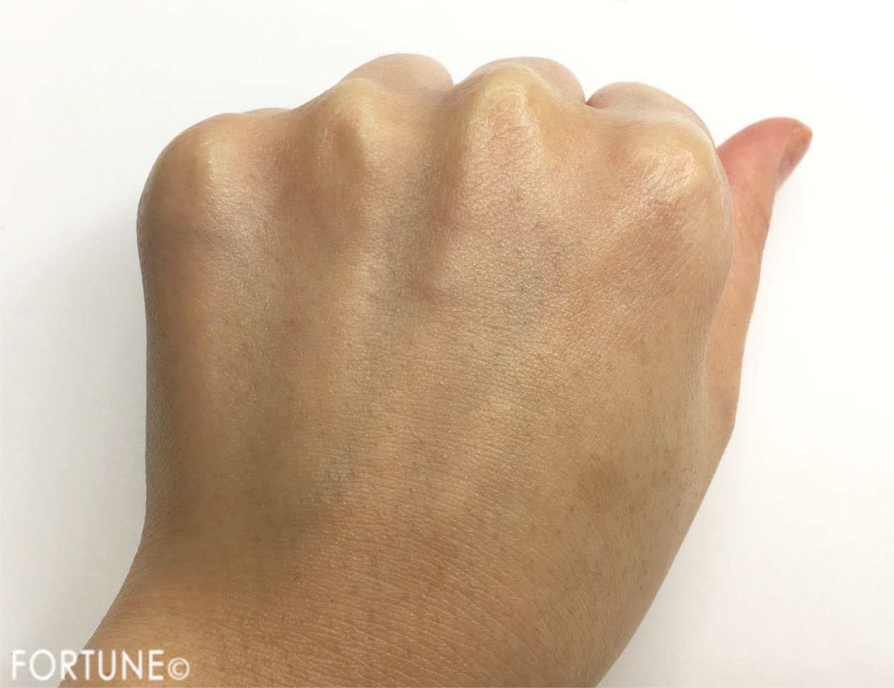 KATE（ケイト）STシリーズ　グロウボリューマー＜スキンオイル＞