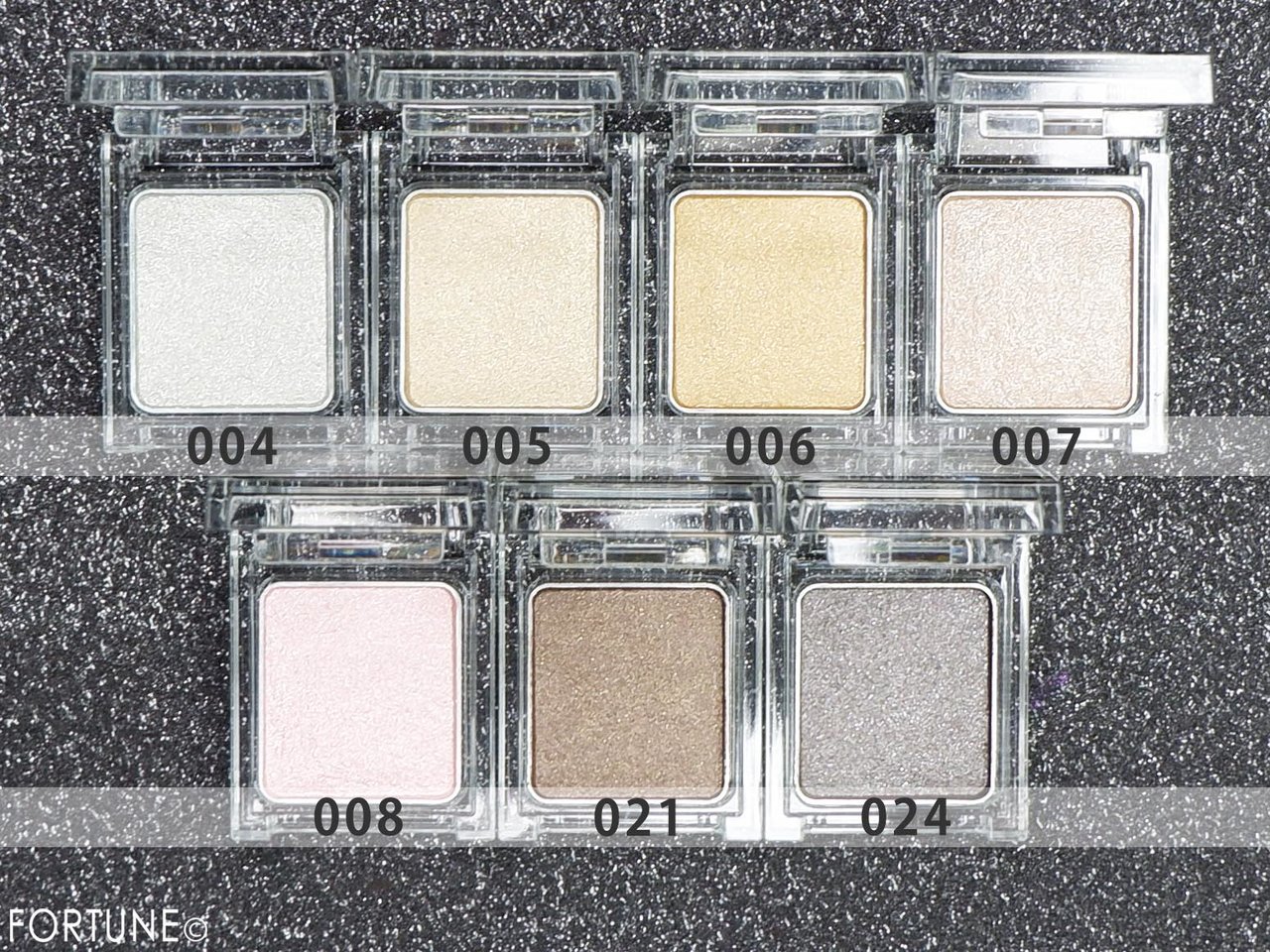 KATE　単色アイシャドウ「ケイト ザ アイカラー」　グリッター