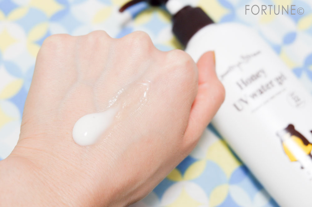 カントリー＆ストリーム「UVウォータリージェル N」