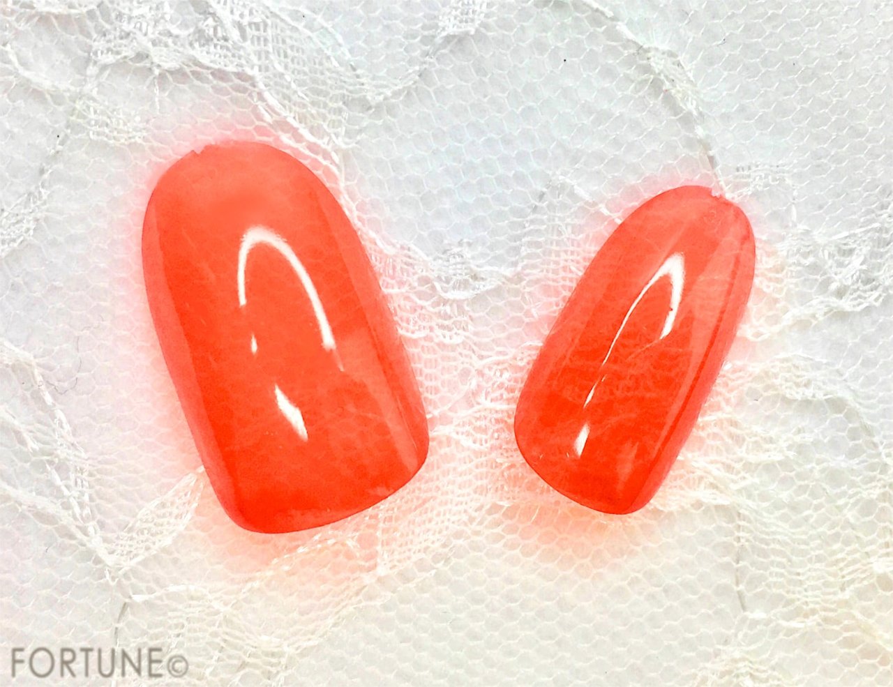 LUNASOL（ルナソル）ネイルフィニッシュN　EX84 Mandarin Orange　使用感