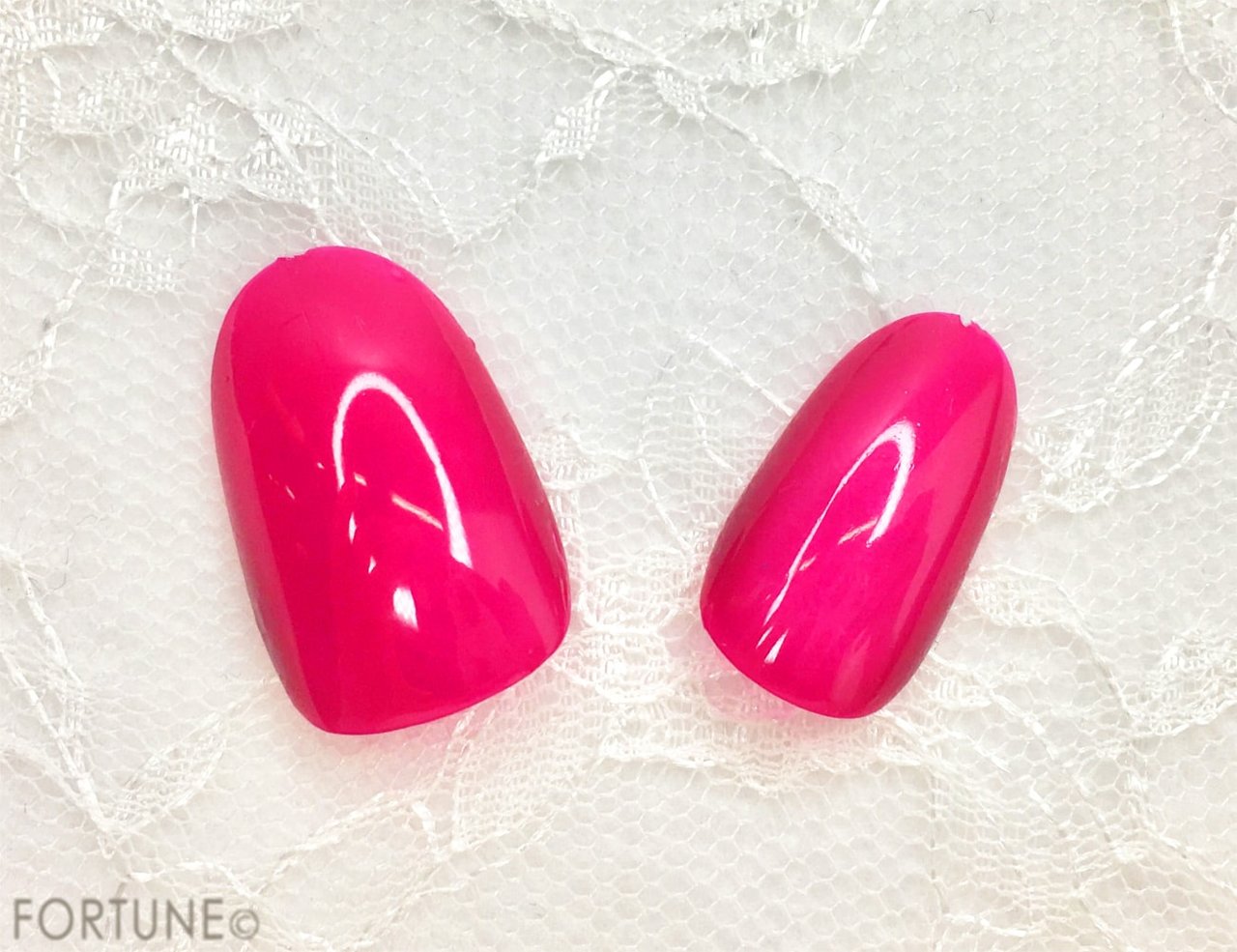 LUNASOL（ルナソル）ネイルフィニッシュN　EX85 Bougainvillea　使用感