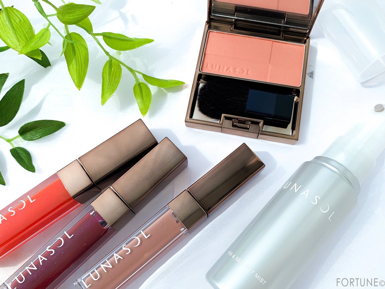 LUNASOL（ルナソル）2019夏新作 グロス・チーク・ミスト化粧水