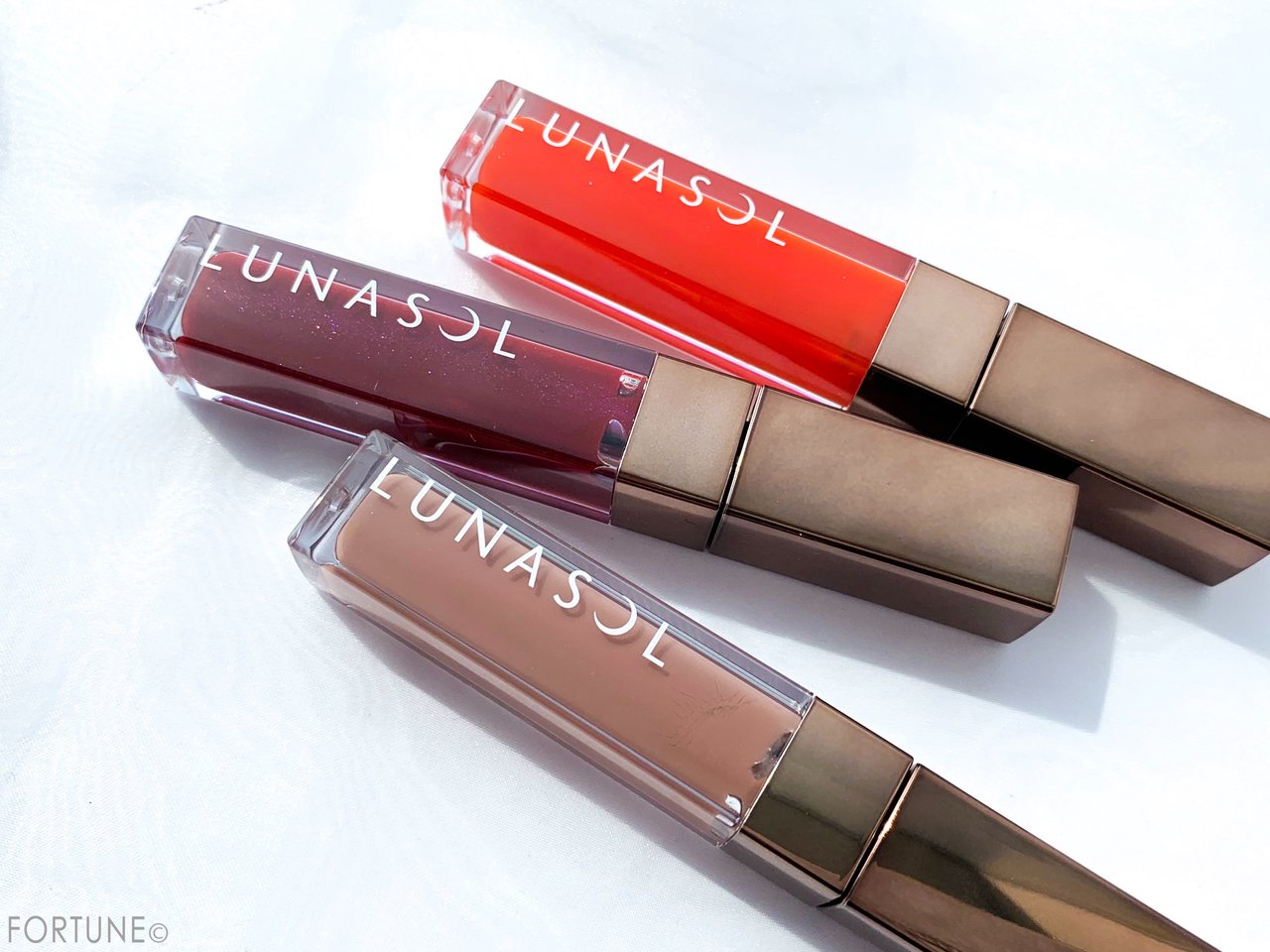 ルナソル 2019夏新作 シアーライトグロス