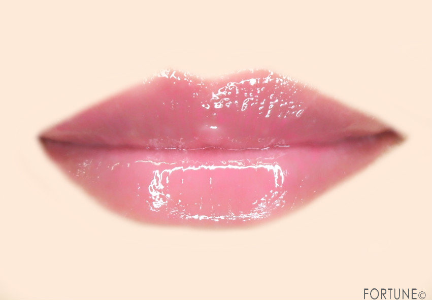 ダイソー×ハローキティ　BKTグロス　07 スモーキーローズ　プチプラ