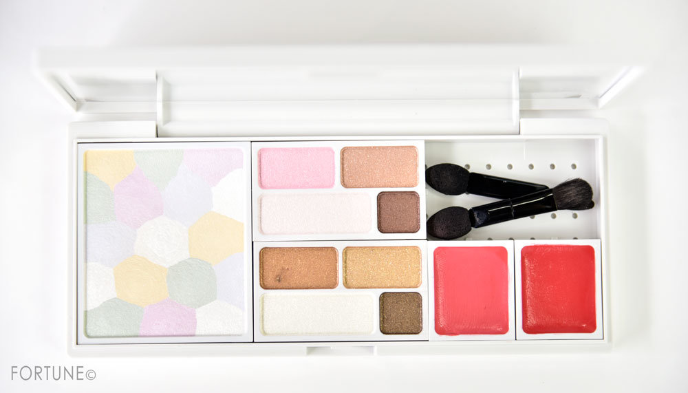 無印良品　メイクパレット