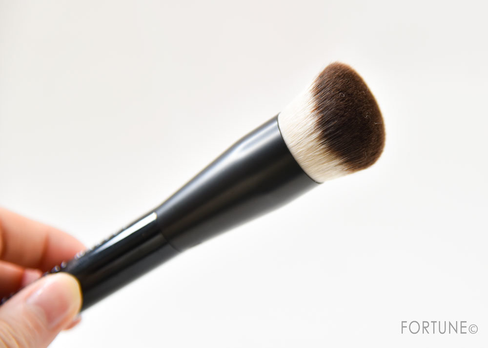 NYX（ニックス）「キャントストップ ウォントストップ ファンデーション ブラシ」