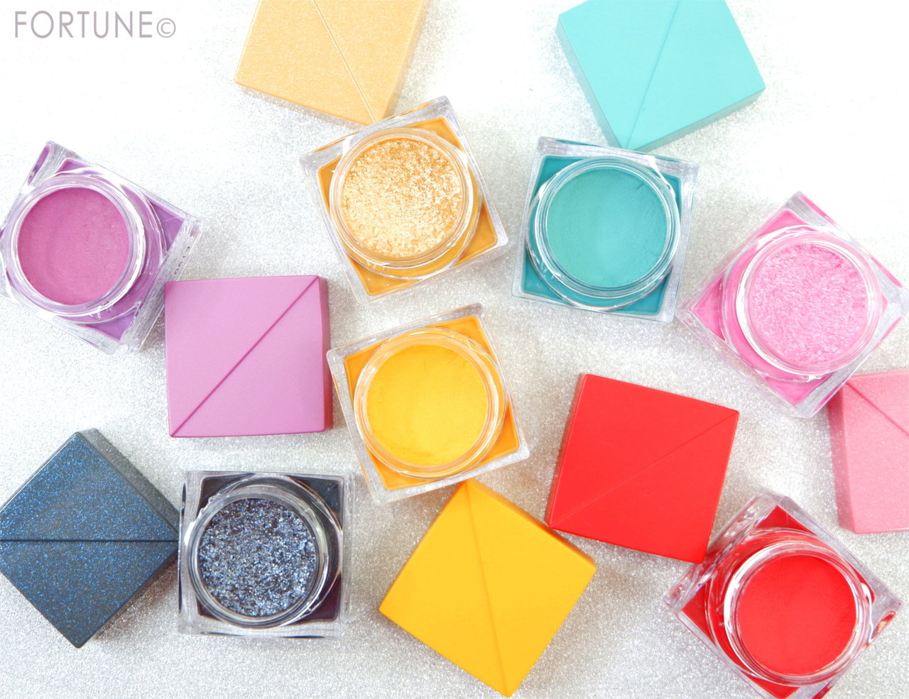 コフレドール2019夏コスメ「プレイフルカラー アイ＆フェイス」