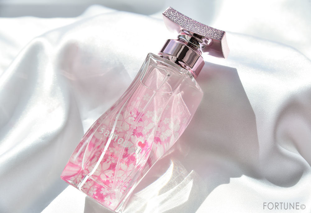 サムライウーマン サクラピンク オードパルファム