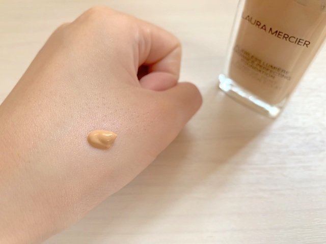ローラメルシエ　ファンデーション　使用感
