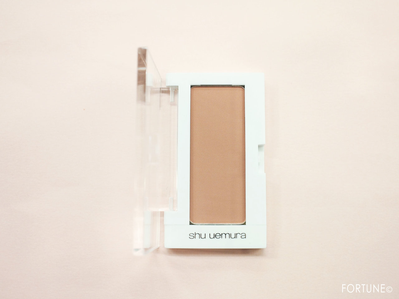 (画像)チーク「グローオン F M ミディアム アプリコット」