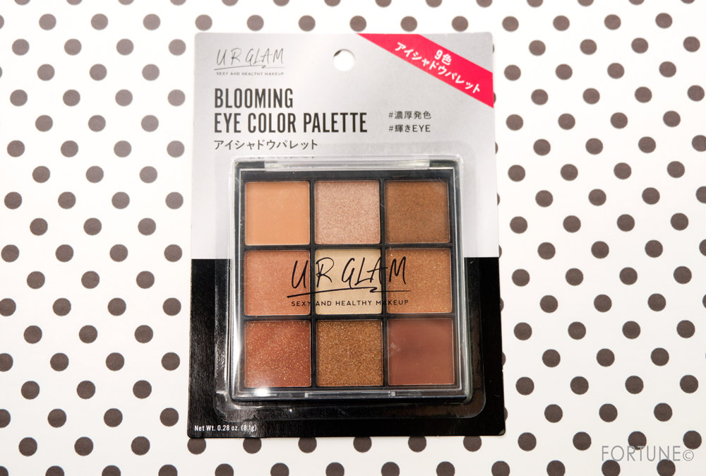 画像：ダイソー【ユーアーグラム(U R GLAM)】「ブルーミング アイカラーパレット 01」
