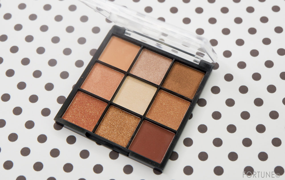 画像：ダイソー【ユーアーグラム(U R GLAM)】「ブルーミング アイカラーパレット 01」