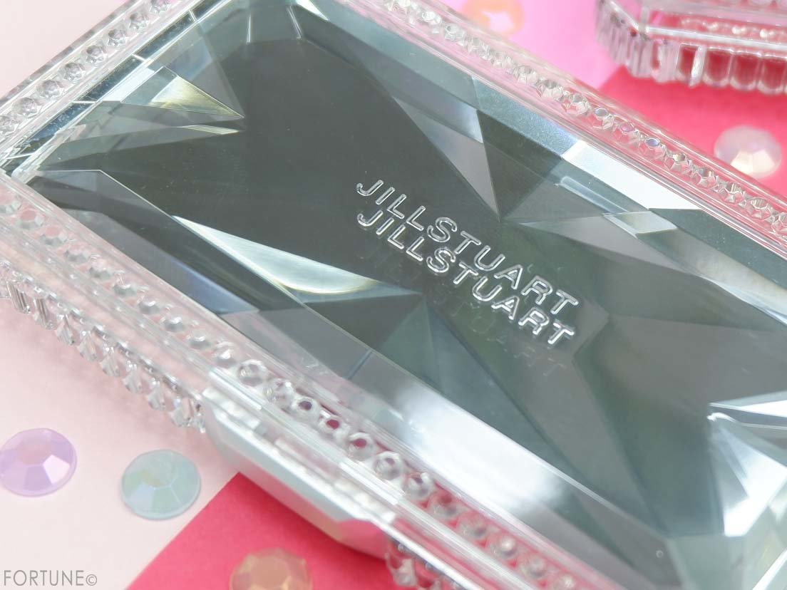 ジルスチュアート「エターナルクチュール アイズ ベルベット」