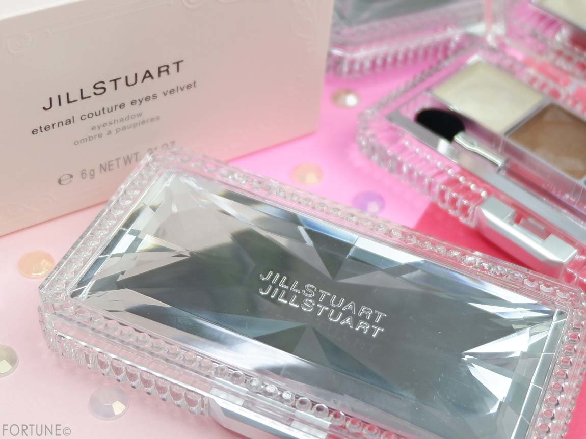 ジルスチュアート「エターナルクチュール アイズ ベルベット」